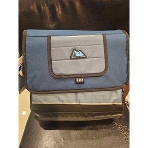 Arctic Zone 36 Cans Ultimate Collapsible Cooler Waterproof Bottom - Brand New